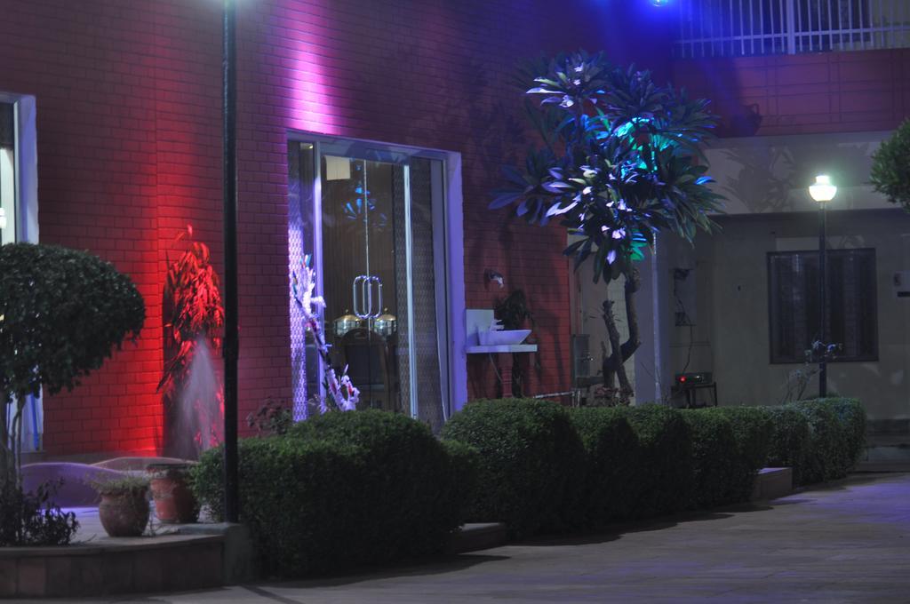 Hotel Goverdhan Tourist Complex Fatehpur Sīkri Εξωτερικό φωτογραφία